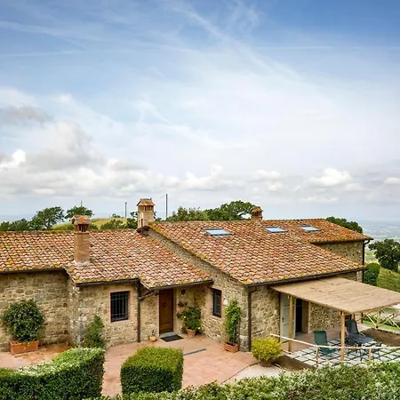 Podere L'aione Farm stay Scansano