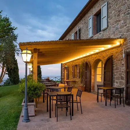 Podere L'aione Farm stay